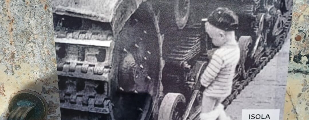 Libera Scuola del Festival dei Matti-secondo incontro.  Spiare attraverso il cinema Il trauma dei legami tra memoria, psichiatria e politica.                 Sabato 25 e domenica 26 ottobre 2025,                                             M9 Museo del novecento, Mestre